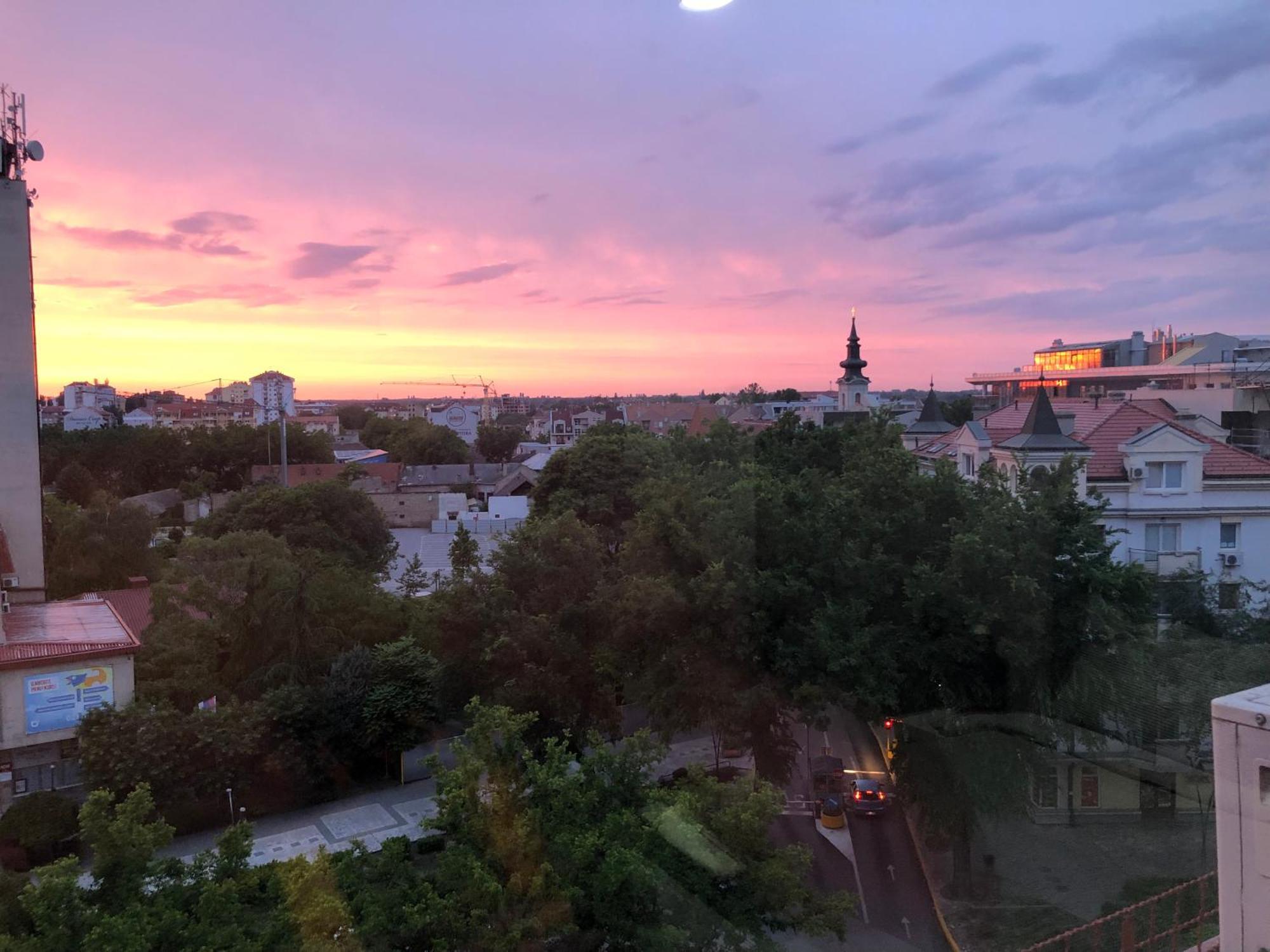 City Sunset Studio Subotica Exterior foto